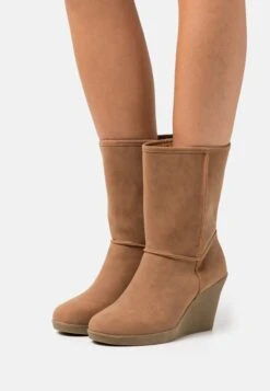 Anna Field Winter Boot - Enkellaarsjes Met Sleehak - Cognac