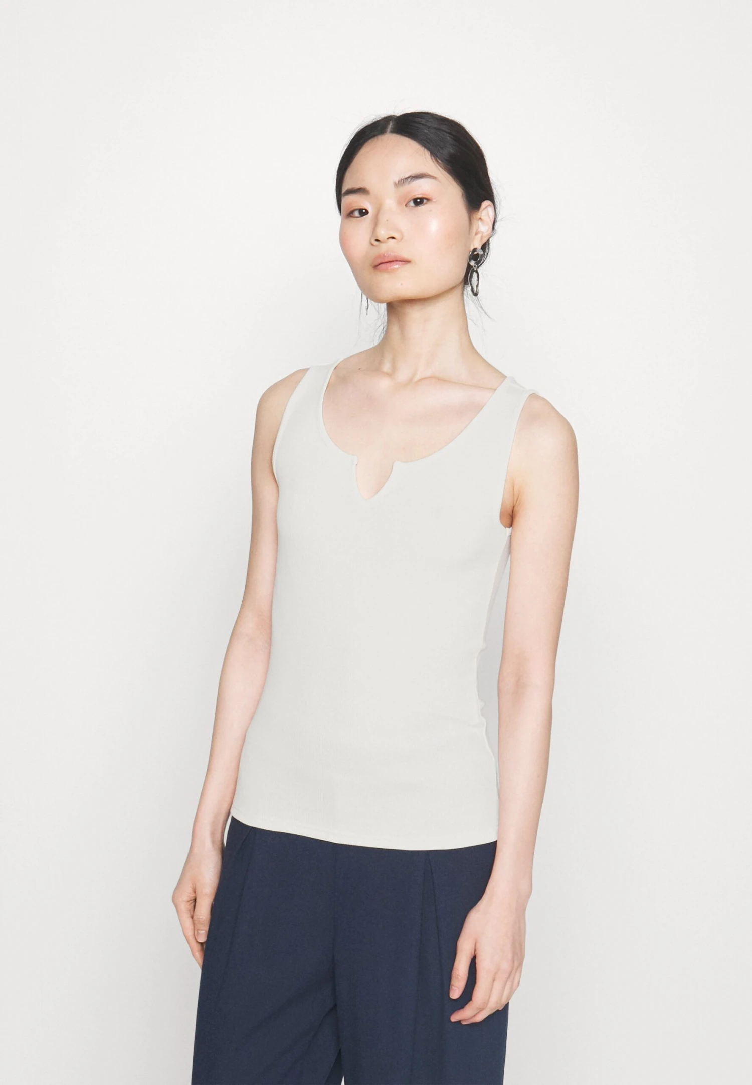 Top - Off-White 3 Top - Off-White