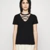 T-Shirt Basic -Black -Moda Verkoop 2388a5cbe4fc47a2b642e46e4ef5c4c7