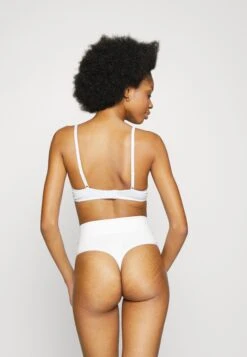 Anna Field Sunlight 3Pack Tshirt Bra - T-Shirt Bh - Pink/Grey/White 11 Anna Field Sunlight 3Pack Tshirt Bra - T-Shirt Bh - Pink/Grey/White -Moda Verkoop 276e5270e7c24049a9160eb00204598b