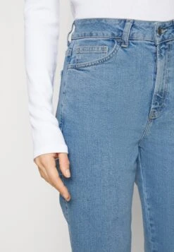 Slim Fit Jeans - Light Blue Denim -Moda Verkoop 4c1bcf1d3eb745ee908ebe67cd4bac5e