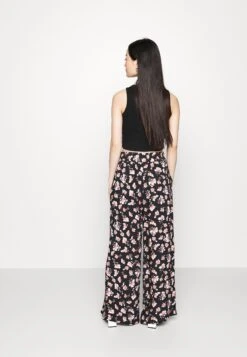 Summer Wide Legs- Broek - Black 9 Summer Wide Legs- Broek - Black -Moda Verkoop 733231ff211b453ea5133aeec2437d0d