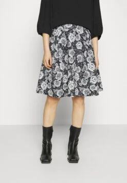 A-Lijn Rok - Black/White