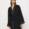 Anna Field Amanda Satin Dressing Gown - Badjas - Black -Moda Verkoop c8514e45c9704a56b441d86f6c913dc1