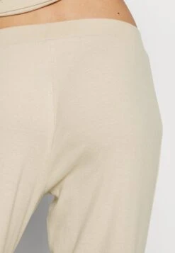 Anna Field Pyjama - Off-White -Moda Verkoop d12046b5d132415aa9645e8d17980ce0