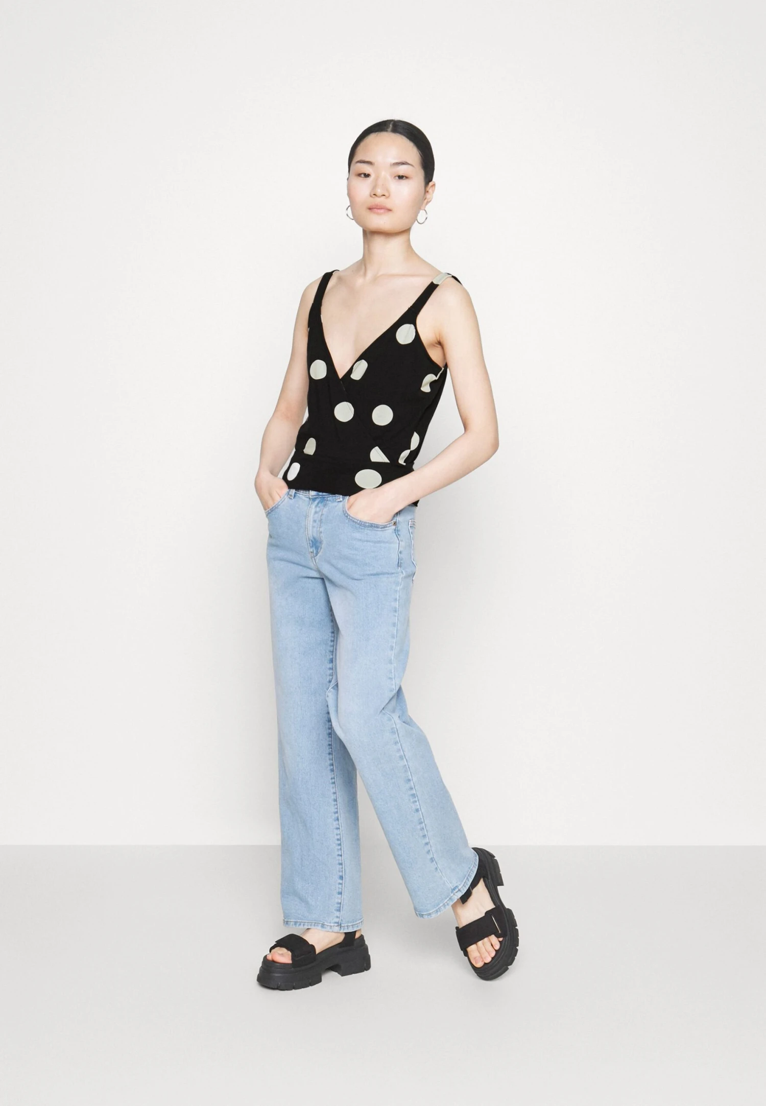 Top - Black/White 4 Top - Black/White - Afbeelding 2